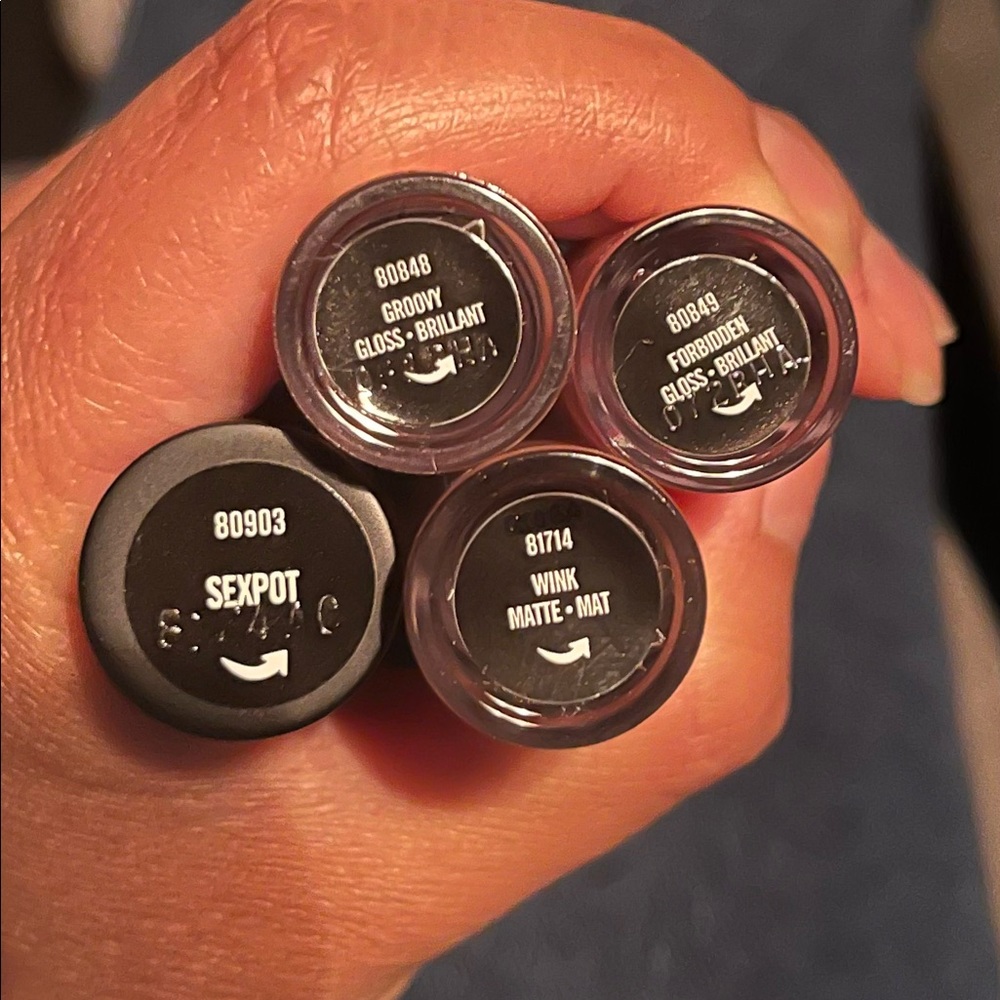 4 lippies